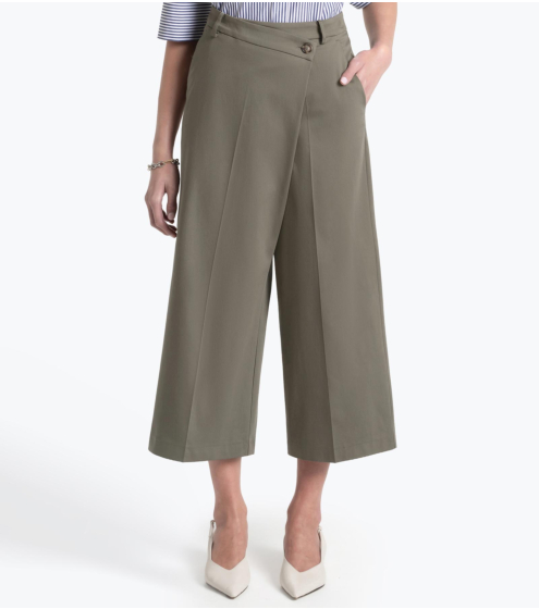 Jupe Culotte με Ασύμμετρο Κούμπωμα