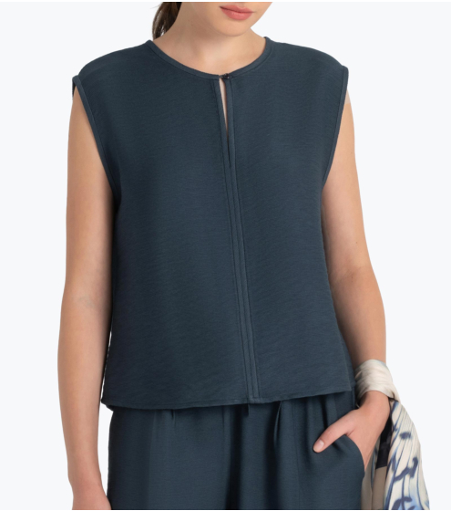 Top Minimal σε Viscose Blend