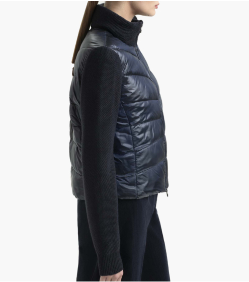 Κοντό Μπουφάν με Πλεκτές Λεπτομέρειες