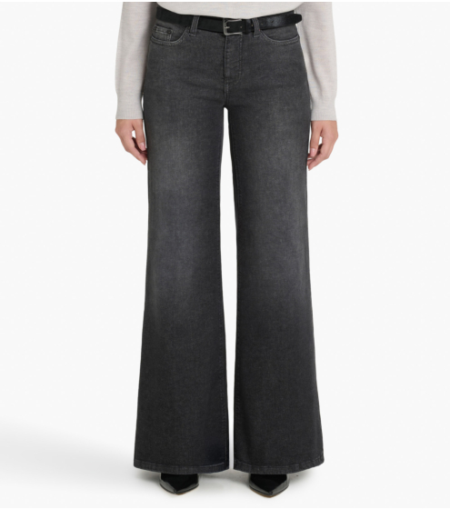 Stonewashed Wide Flared Jeans