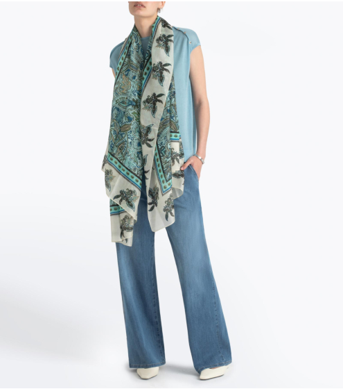 Wide Leg Light Jeans